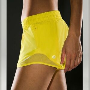 Lululemon hotty hot low rise 2.5”